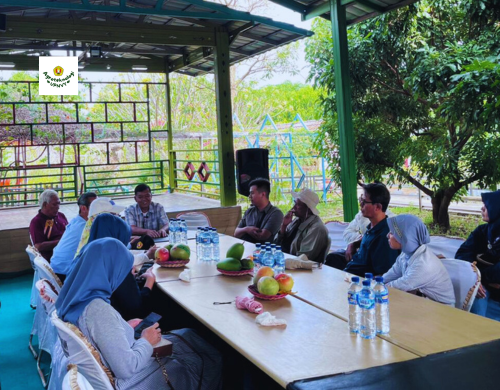 Kunjungan Industri UPN “Veteran” Yogyakarta ke Agro Eduwisata Situbolang, Indramayu: Penjajakan Kerja Sama Pengembangan Pendidikan dan Pertanian Indramayu, 6 Oktober 2025