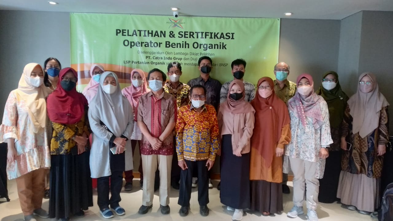 Pelatihan Operator Benih Organik di Agroteknologi